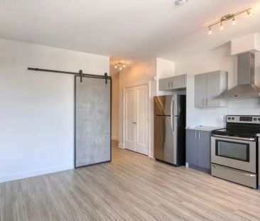 6600 Darlington | 6600 Darlington, Montreal - Photo 1