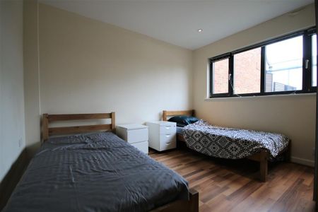 2 bedroom apartment to rent - Photo 2