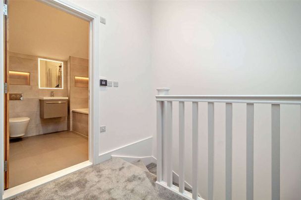 Semi-detached energy efficient home with driveway - Photo 1