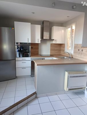 Maison meublée 77m2 RDC+3 niveaux de type 4 - Photo 1