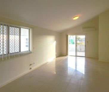 2/92 Cleveland Street, 4120, Greenslopes Qld - Photo 6