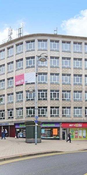 Studio to rent - Photo 1