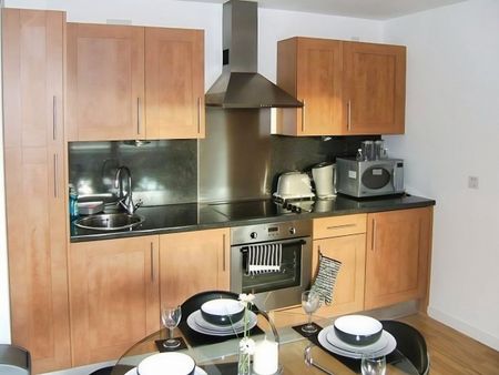 1 bedroom apartment to rent - Photo 3