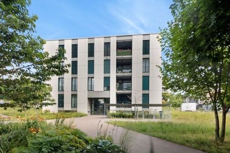 small but nice, just a beautiful place to live - Photo 3