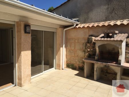 Location Maison 3 pièces 93m² ST LOUBES 33450 - Photo 3