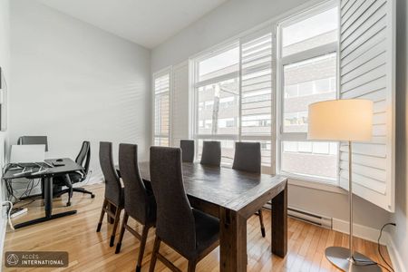 Stunning condo with mezzanine for rent in La Petite-Italie | Accès International - Photo 4