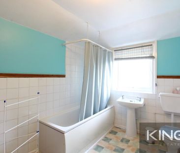 3 bedroom terraced house to rent - Photo 6