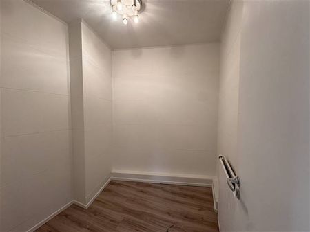 Appartement te huur - Foto 2