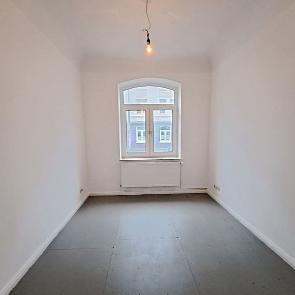 3-Zimmer-Wohnung im Erdgeschoss mit Terrasse in Bremerhaven-Lehe! - Photo 1