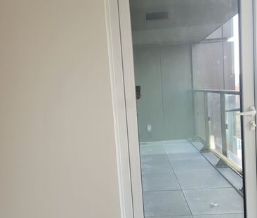 For Lease - 1 Quarrington Lane Unit# 516, Toronto, Ontario - Photo 4