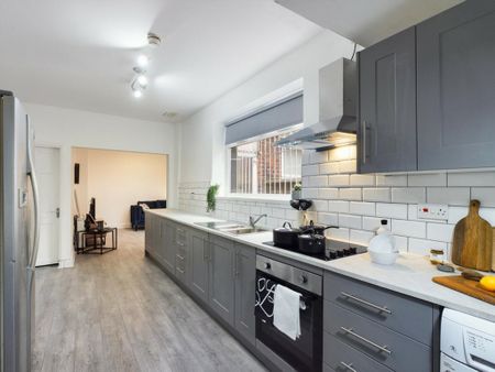 7 bedroom house to rent - Photo 3