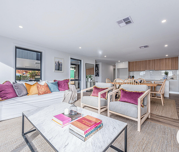 A/10 Ulm St, Scullin ACT 2614 - House For Rent | Domain - Photo 2