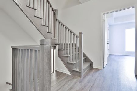 For Lease - 10 Almond Blossom Mews Unit# 102, Vaughan, Ontario - Photo 4