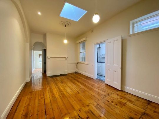 Carlton North - Photo 1