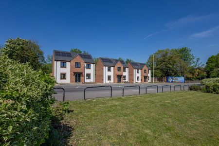 3 bedroom detached house to rent - Photo 4