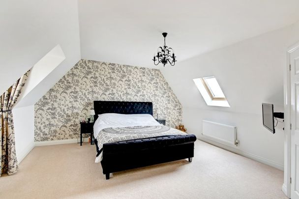 6 bedroom detached house to rent - Photo 1