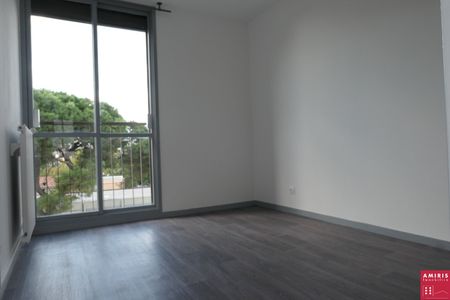 Location Appartement 3 pièces 69m² COLOMIERS 31770 - Photo 3