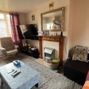 Lindsay Avenue - Photo 1