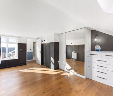 4 bedroom terraced house to rent - Photo 3