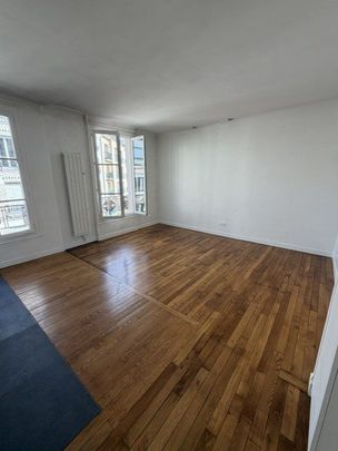Location Appartement 2 pièces 43m² PARIS 13ème - Photo 1