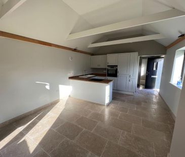 1 bedroom bungalow to rent - Photo 3