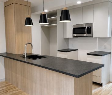 5 1/2 Sur 2 étages Rénové | Charlesbourg - Photo 1