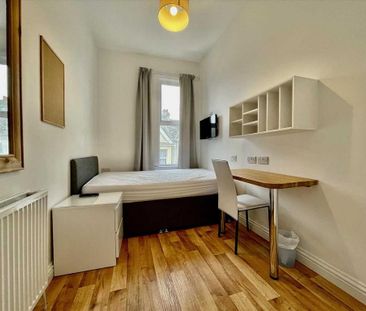 6 bedroom house share to rent - Photo 1