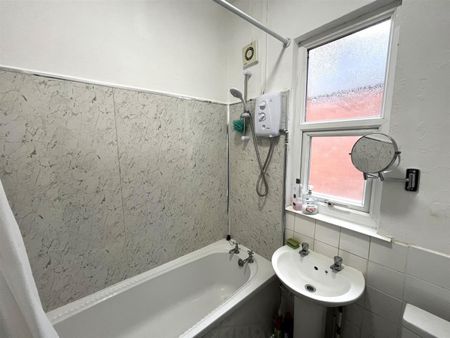 3 Bed House For Rent - Photo 5