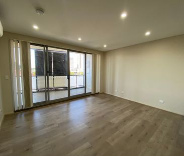 Walk to Local Shops & Granville Station - Photo 1