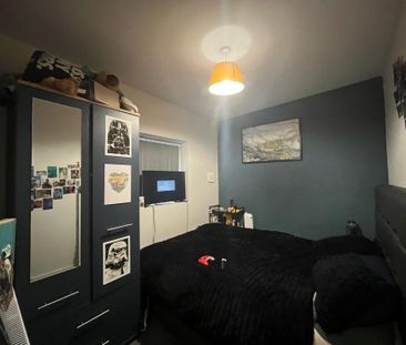 Alpha Street, Salford - Photo 1