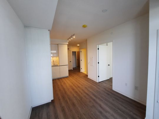 For Lease - 8 Interchange Way Unit# 1815, Vaughan, Ontario - Photo 1