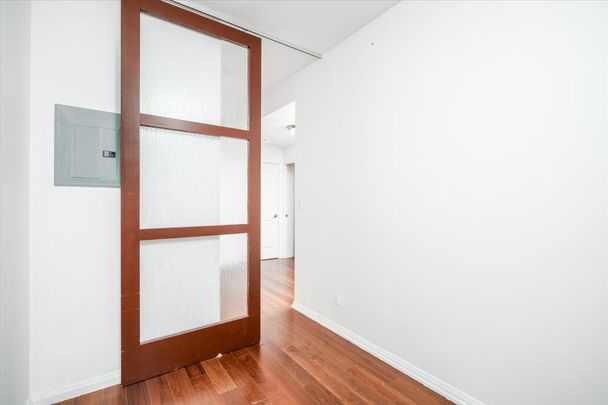 For Lease - 35 Hayden Street Unit# 517, Toronto, Ontario - Photo 1