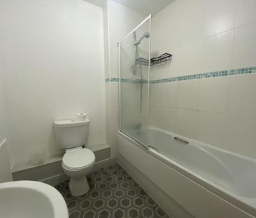 2 bedroom apartment to rent - Photo 6