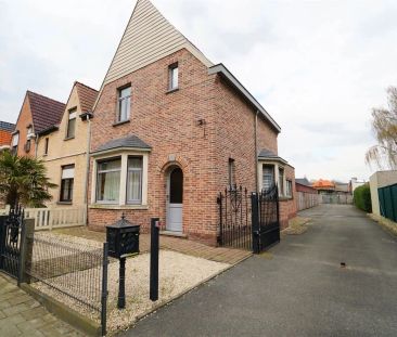 Rustig gelegen woning met 2 à 3 slaapkamers en grote garage te Gent - Photo 3