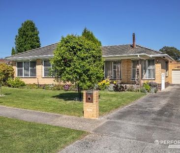 57 Harold Street, Wendouree VIC 3355 - House For Rent | Domain - Photo 1