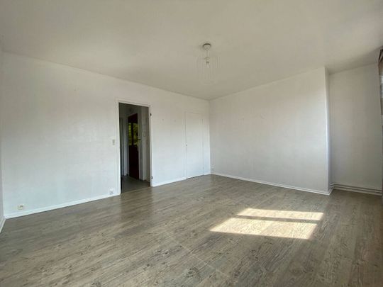 Location appartement 1 pièce 30.36 m² à Évreux (27000) - Photo 1