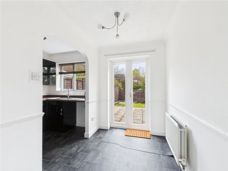 Westons Brake, - Photo 2