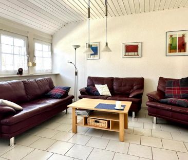 Charmante Dachgeschosswohnung in zentraler Lage - Foto 1