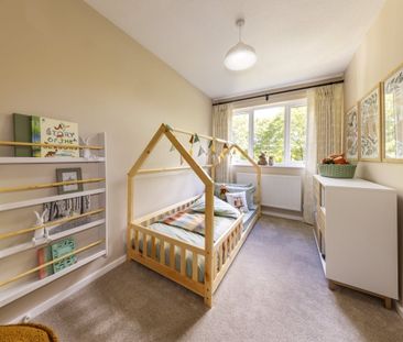 4 bedroom detached house to rent - Photo 3