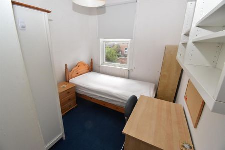 4 bedroom house to rent - Photo 5