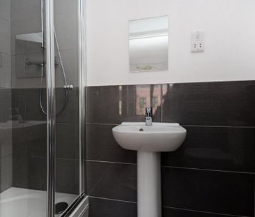 1 bedroom in a house share to rent - Photo 6