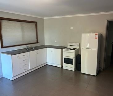 2/38 Nimmitabel Street, Queanbeyan West NSW 2620 - Apartment For Re... - Photo 3