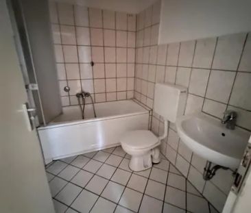 Sehr schöne 3 Zimmer-Wohnung mit Balkon und innen liegendem Wannenb... - Photo 5