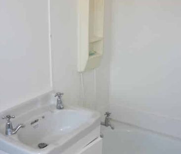 Cosy one bedroom in prime location! - Photo 1