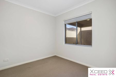 Modern 3-Bedroom Home in Central Nollamara - Photo 2