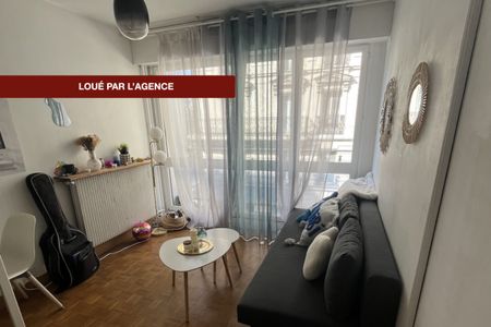 Paris 18 Studio meublé avec alcove nuit et balcon - Photo 5