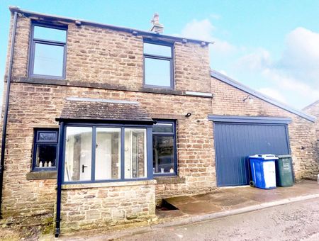 3 bedroom detached house to rent - Photo 3