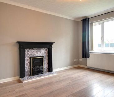 2 bedroom semi-detached house to rent - Photo 3