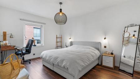 Instapklaar bemeubeld appartement met 2 slpkrs in centrum Zutendaal - Photo 2