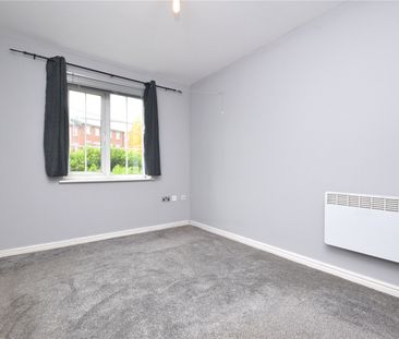 6, New Forest Way, Leeds, West Yorkshire, LS10 4GH - Photo 1